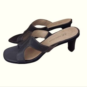 Anne Klein  Sandals, Women’s Size 7M Pewter Heels